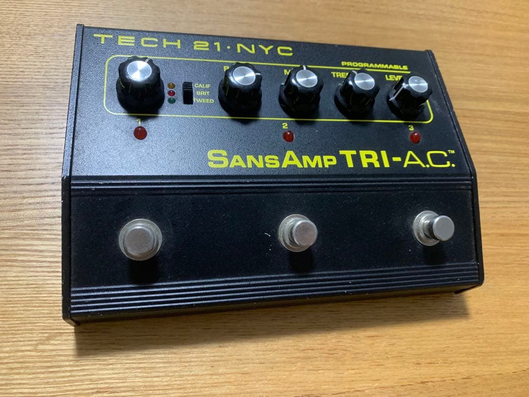 ギター TECH21 SansAmp TRI-A.C.
