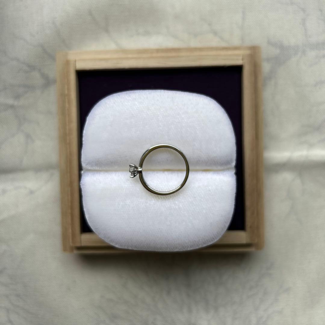 【ほぼ新品】NIWAKA 花雪　0.3カラット