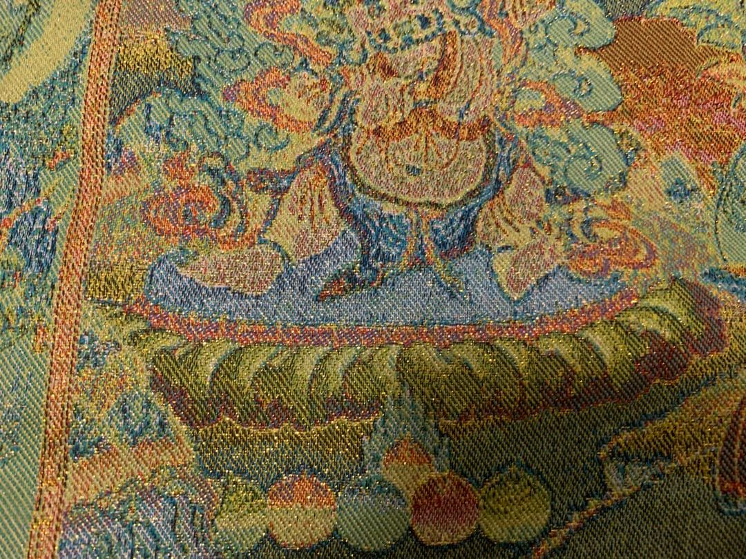 仏教美術　仏画　600mm × 900mm チベット　タンカ　仏像唐物骨董　掛軸