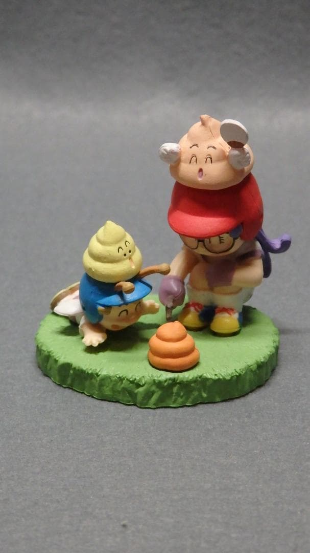 Dr ドクタースランプ アラレちゃん HGガシャポン アラレ ガっちゃん