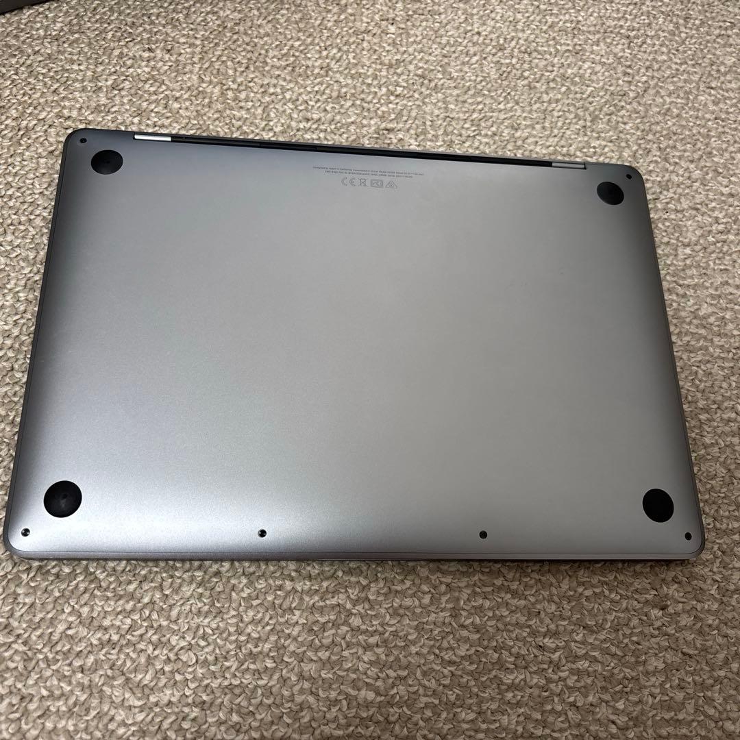 MacBook Pro 13インチ 本体 M2チップ 2022年モデル 美品