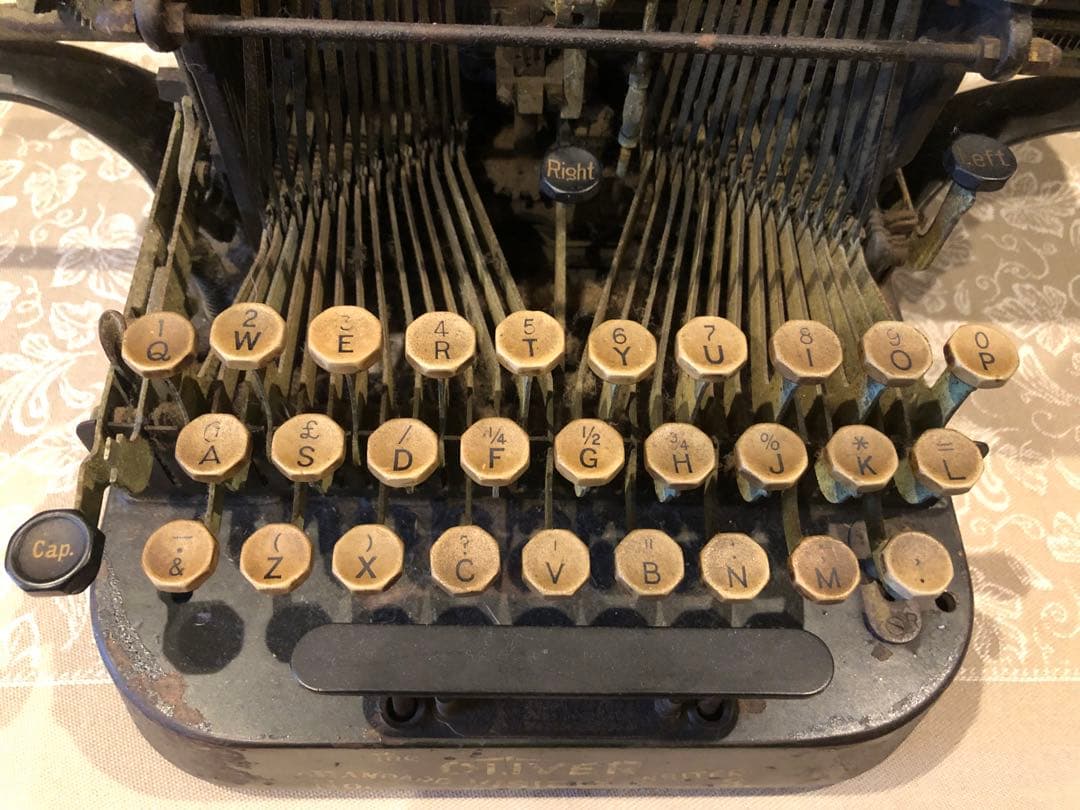 OLIVER タイプライター アンティーク