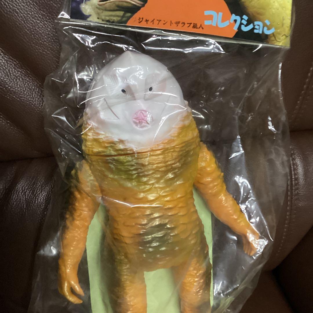 ベアモデル　ジャイアントザラブ星人　新品未開封　100体限定