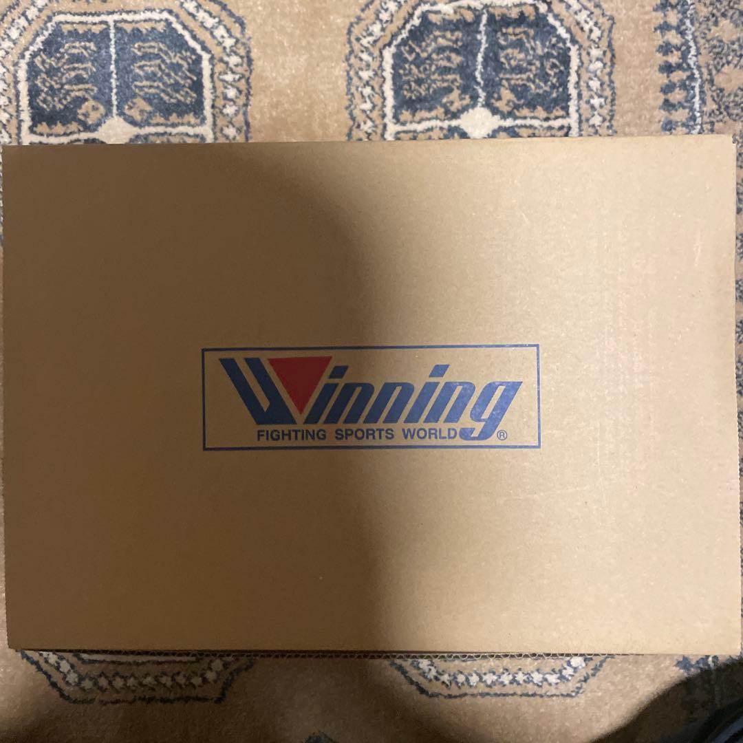 新品 未開封 Winning ボクシンググローブ 14 oz 紐式 黒