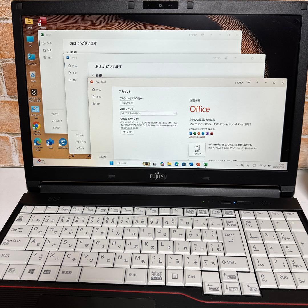 美品　富士通ノート PC Core i7 SSD500GB Windows11