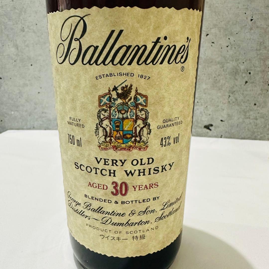 Ballantine's 30年 スコッチウイスキー 金キャップ　750ml