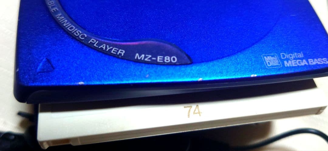 SONY MDプレーヤー MZ-E80レンズクリーナ、MD、MDケース セット