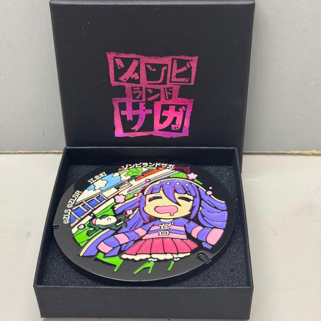 山田たえ ゾンビランドサガ ミニチュアマンホール 江北町 Tシャツアイドルver