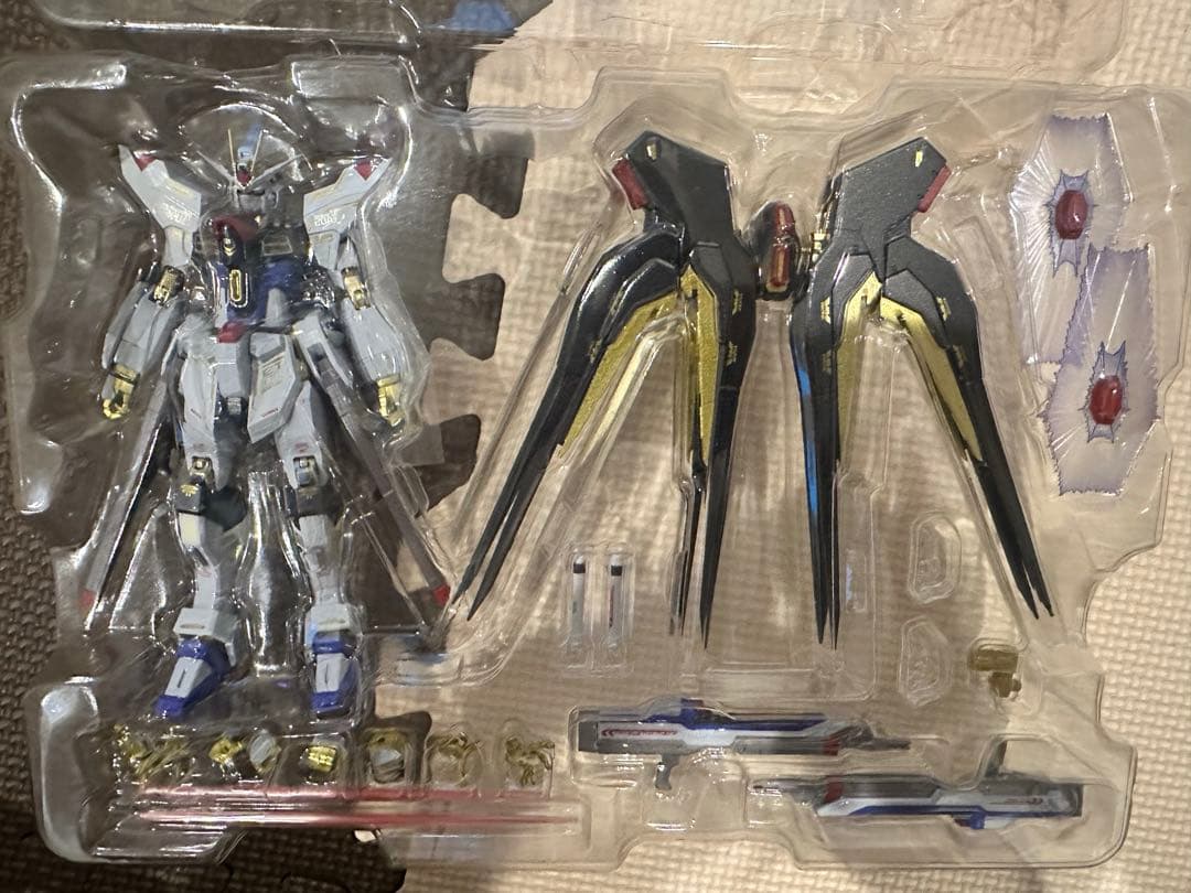 ストライクフリーダム&♾️ジャスティスガンダム 20周年記念版