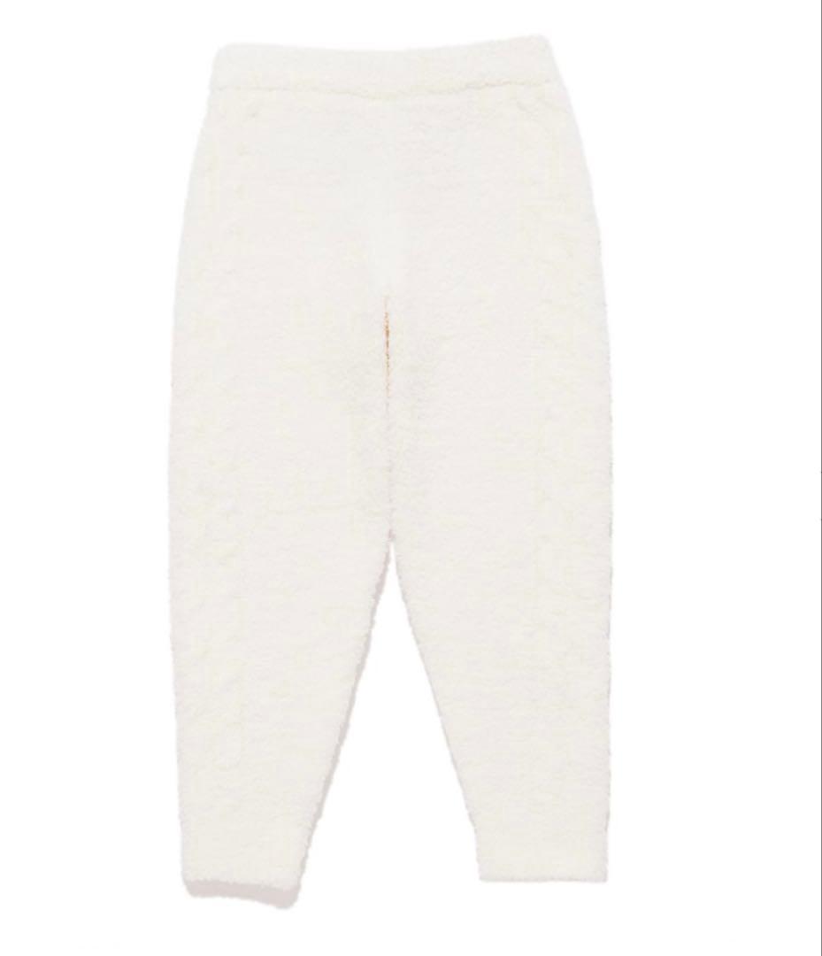 ジェラートピケ　Steiff パウダージャガードプルオーバー＆アランロングパンツ