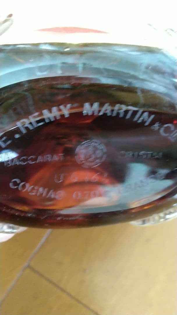 特価！baccaratバカラのクリスタル栓付き。レミーマルタンルイ13世I