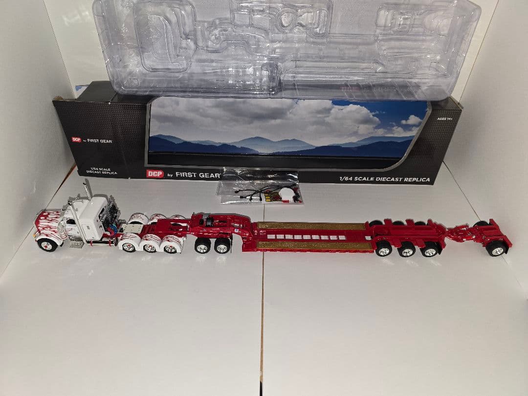 専用 Peterbilt389 重機運搬