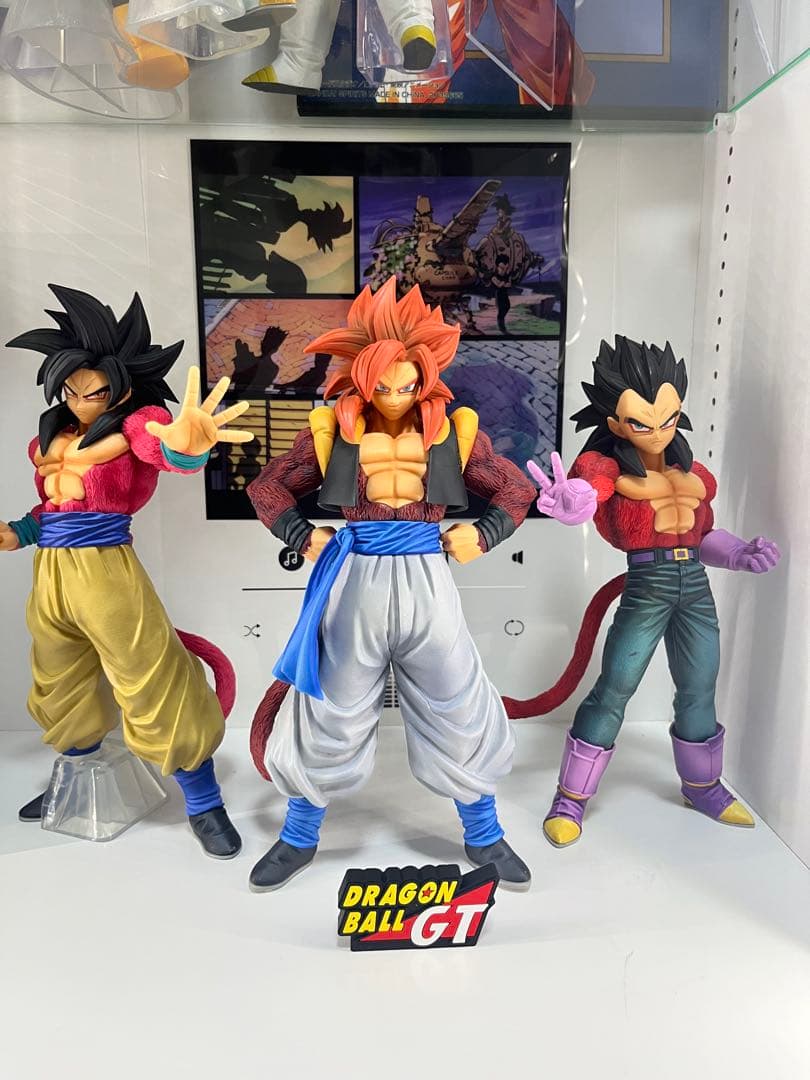 【8月29日まで】ドラゴンボール 一番くじ 超サイヤ人4 3体セット