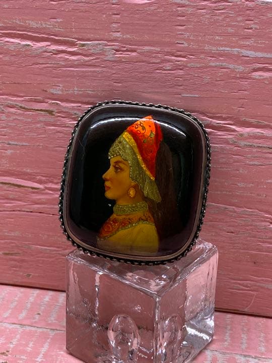 yy2　アンティーク調　絵画風スクエアブローチ　ヴィンテージ