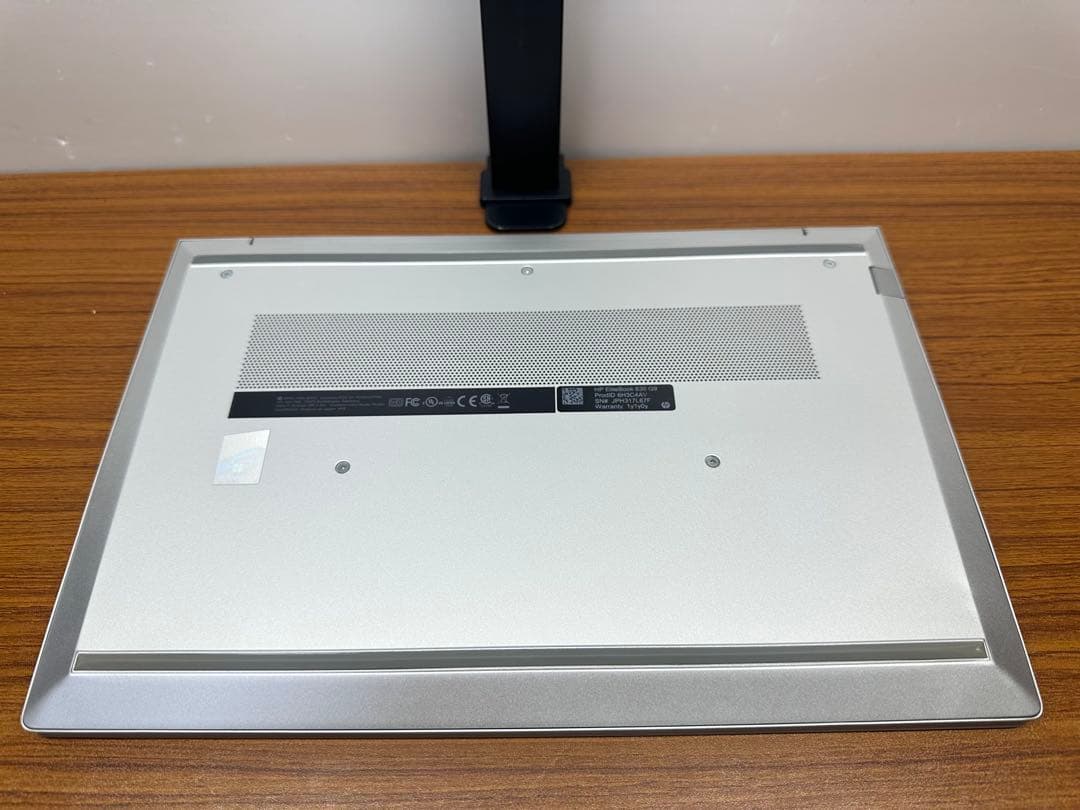 2.HP Elitebook 630 G9 12世代 i5 8/256Gb