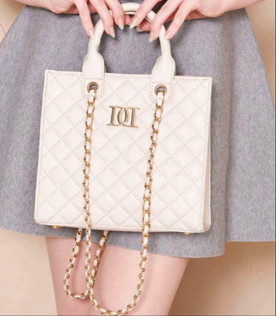 【に】Darich DDモチーフスクエアバッグ アイボリー IVO