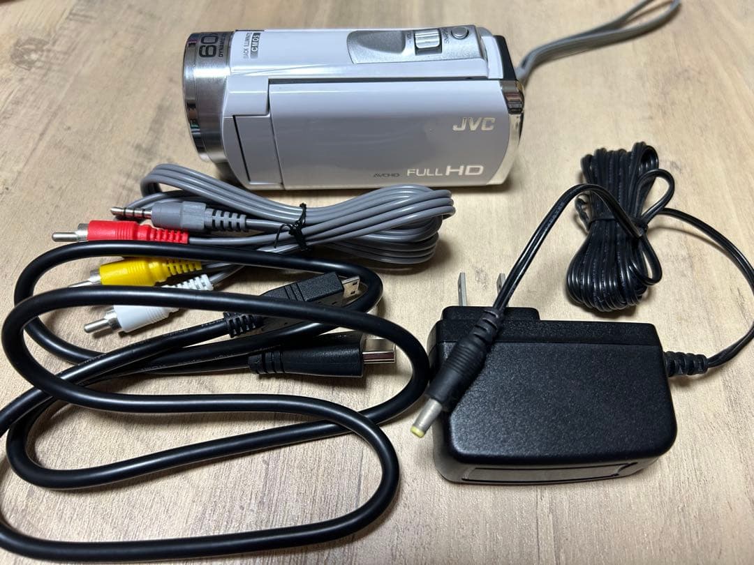 JVC エブリオ GZ-E750-W ビデオカメラ