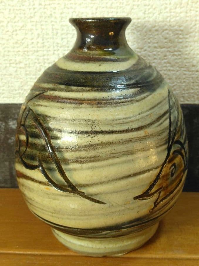 人間国宝 金城次郎 壷屋焼 徳利 栞 共箱 美品 壺屋焼 やちむん 笑魚紋徳利