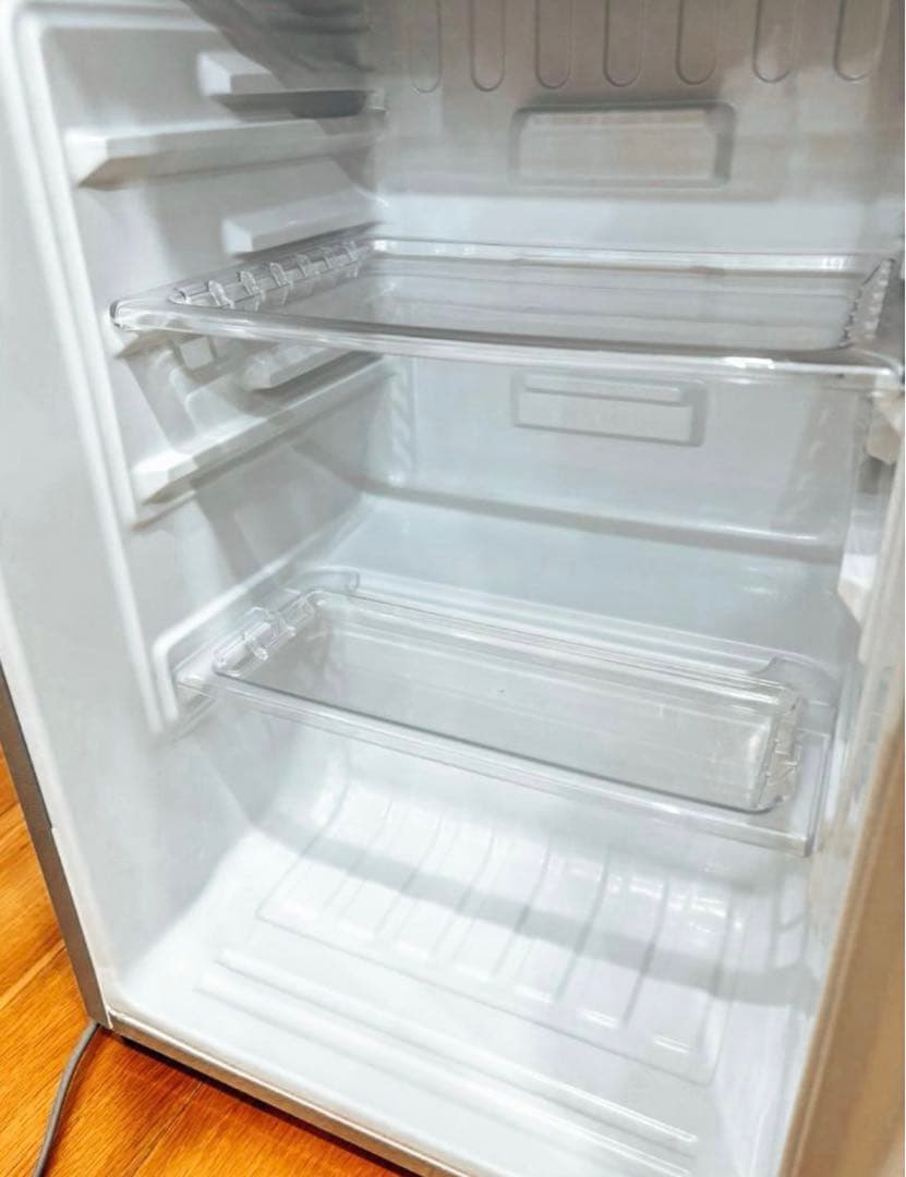 アクア 75L 1ドア冷凍冷蔵庫 メタリックシルバー 静音AQR-81E-S