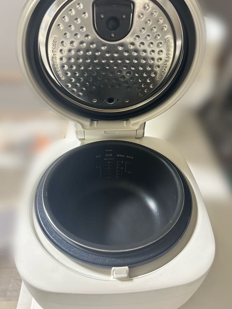 BALMUDA 炊飯器 ホワイト