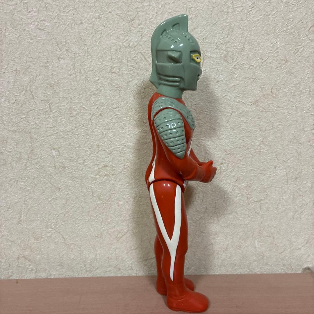 ⭐️希少・美品⭐️ウルトラセブン　フィギュア　ソフビ　円谷