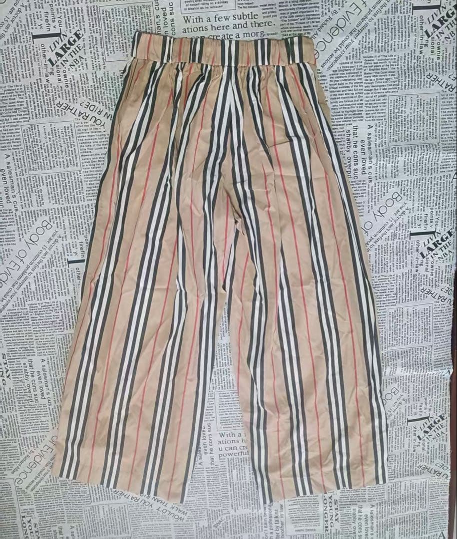 バーバリー　チルドレン ストライプ　パンツ　長ズボン　ワイドパンツ　12Y