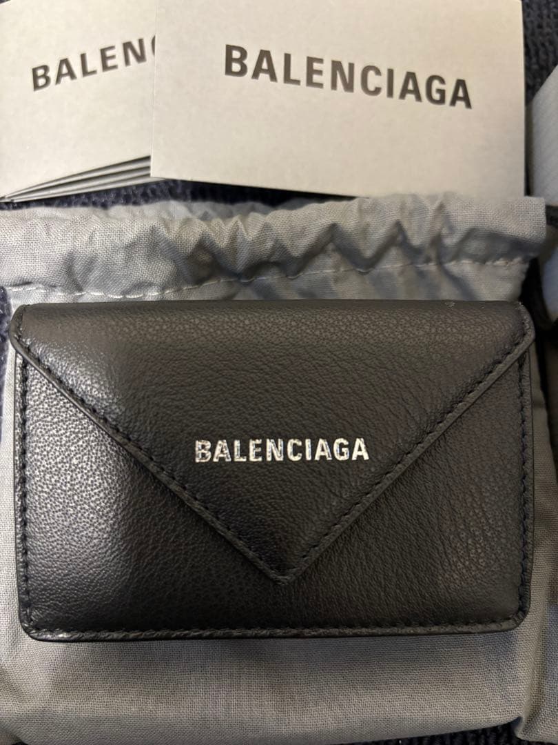 新品未使用品　BALENCIAGA バレンシアガ 三つ折り財布 ミニウォレット