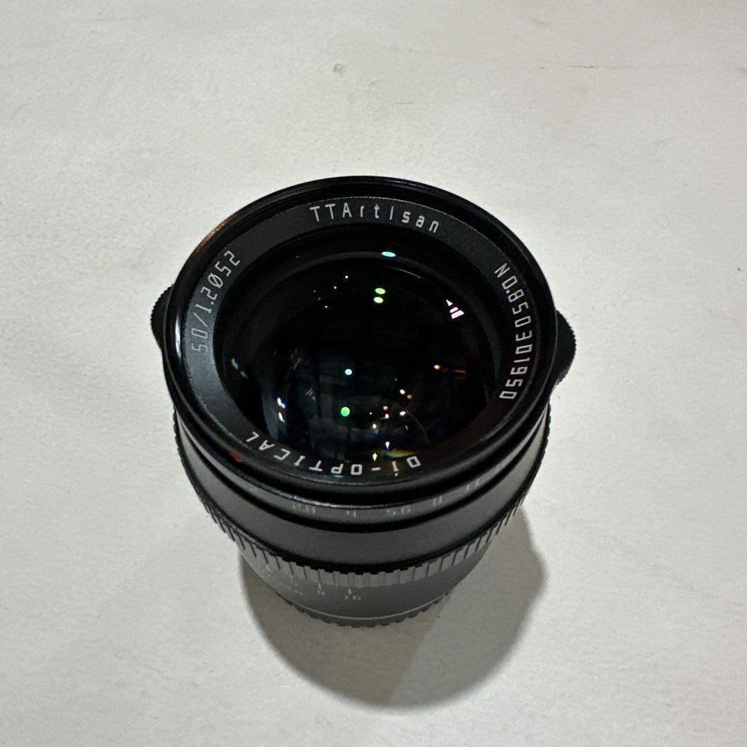 TT Artisan APS-C 50mm F1.2 レンズ