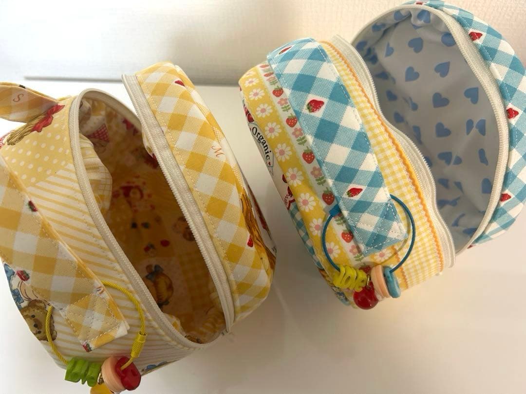 【onthebay.3838ページ】ポーチ10点