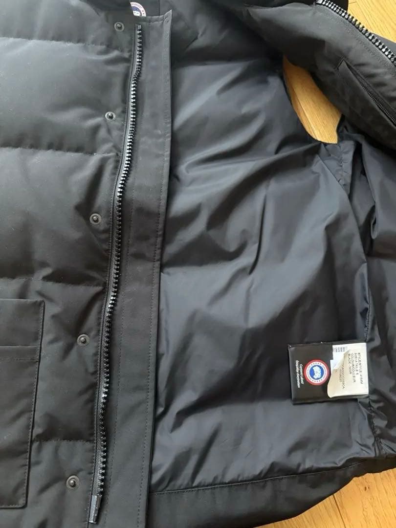   ダウンベスト ブラック