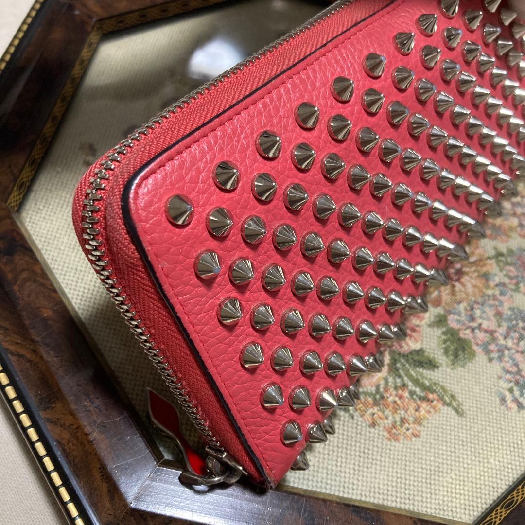 ルブタン　長財布