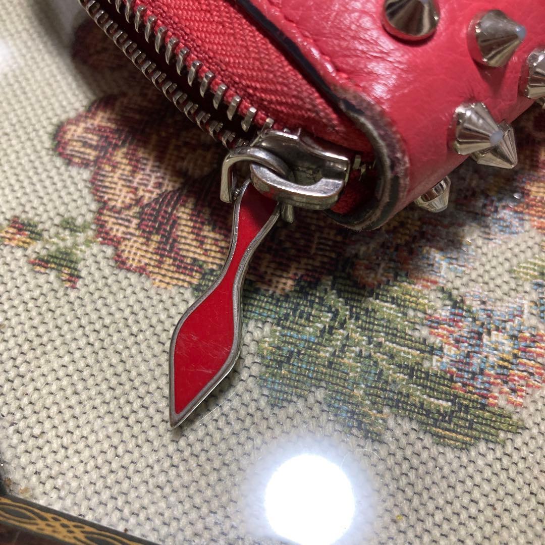 ルブタン　長財布