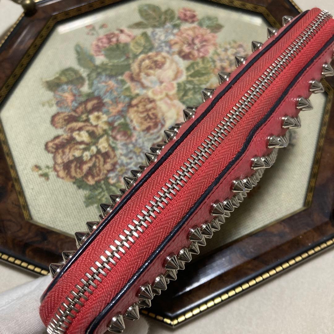 ルブタン　長財布