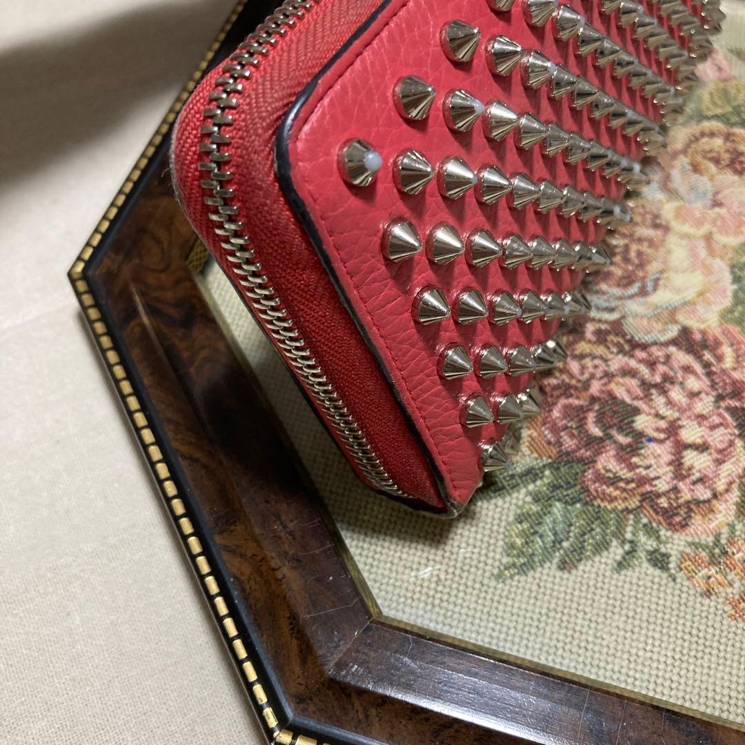 ルブタン　長財布