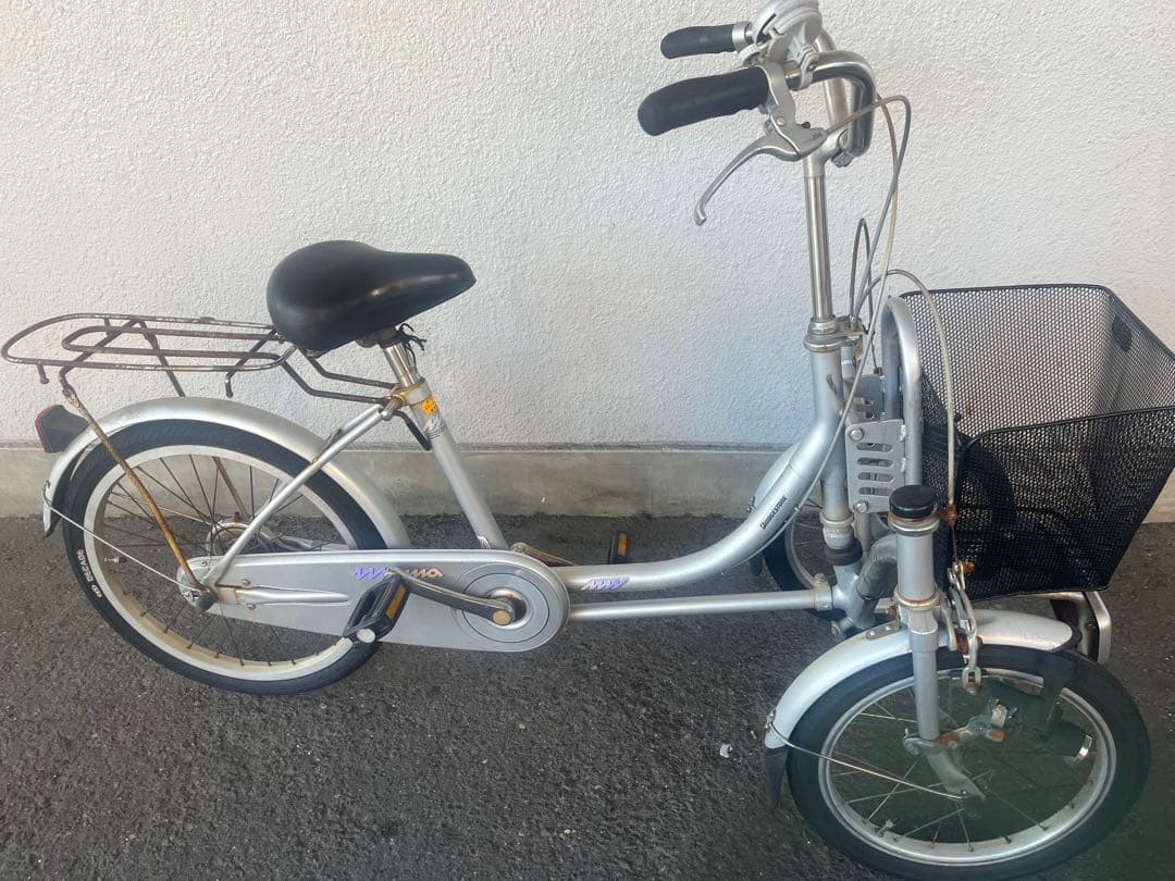 部品取りに、ジャンク品としての出品　名古屋市近郊限定手渡のみ中村区区北区配送無料