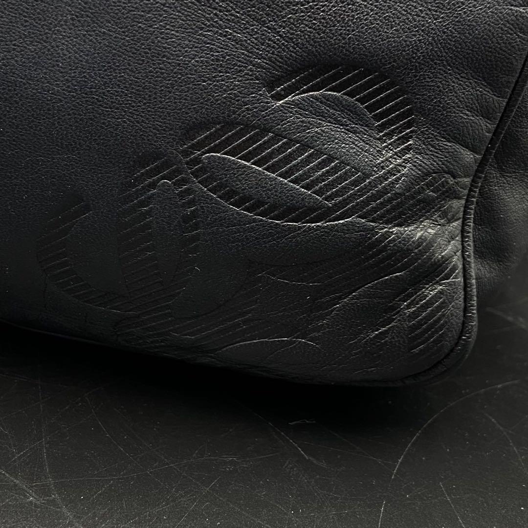 【美品】ロエベ アナグラム ショルダーバッグ ブラック レザー