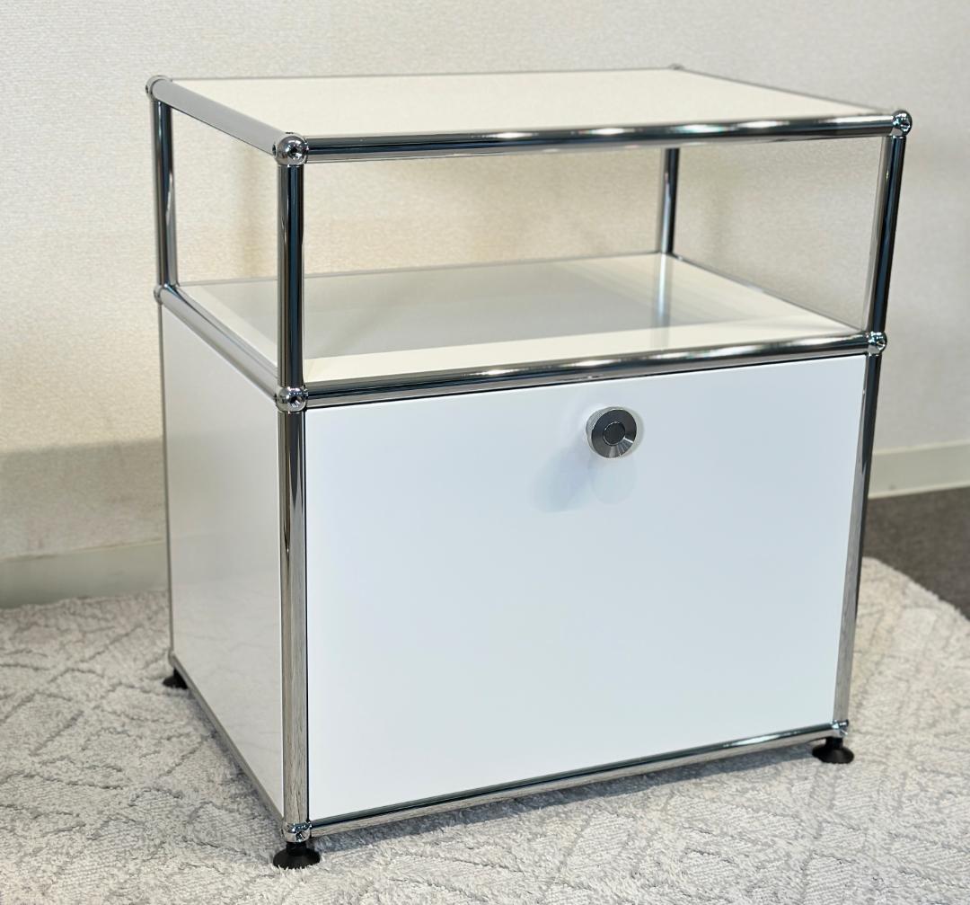 美品■USMハラー■ローボード　ミニキャビネット　1列2段　白　サイドテーブル