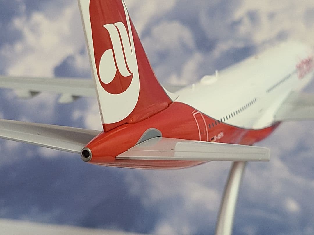 JC WINGS 1/200 エアベルリン航空 AIRBUS A330-200