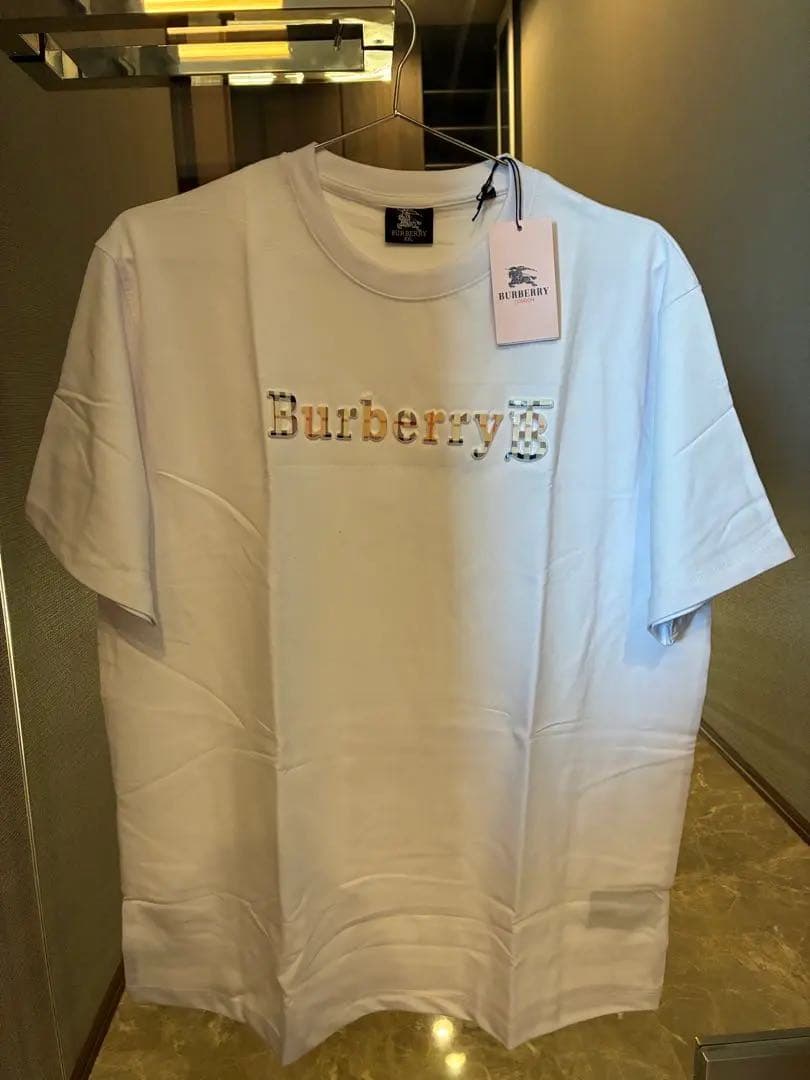 Burberry ホワイト Tシャツ XXL