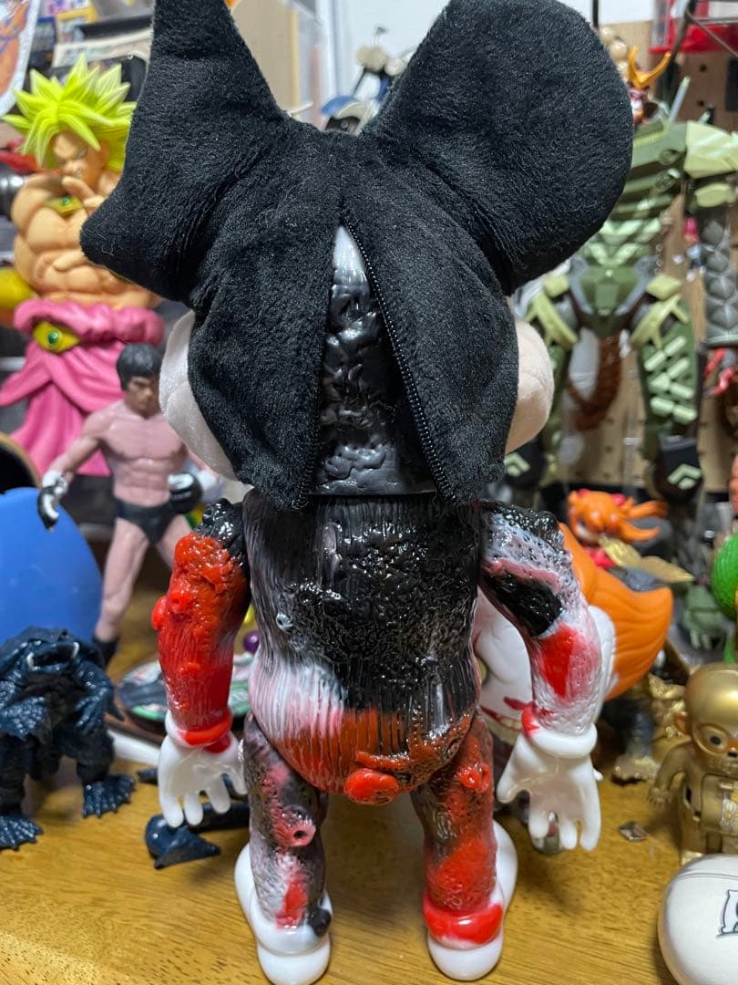 ソフビ　DIE MOUSE ミッキーマウス