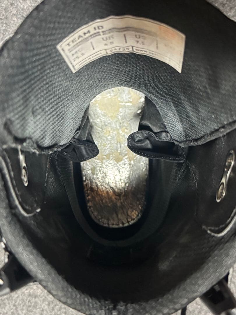 DEELUXE スノーボードブーツ　24-25 TEAM ID 25.5