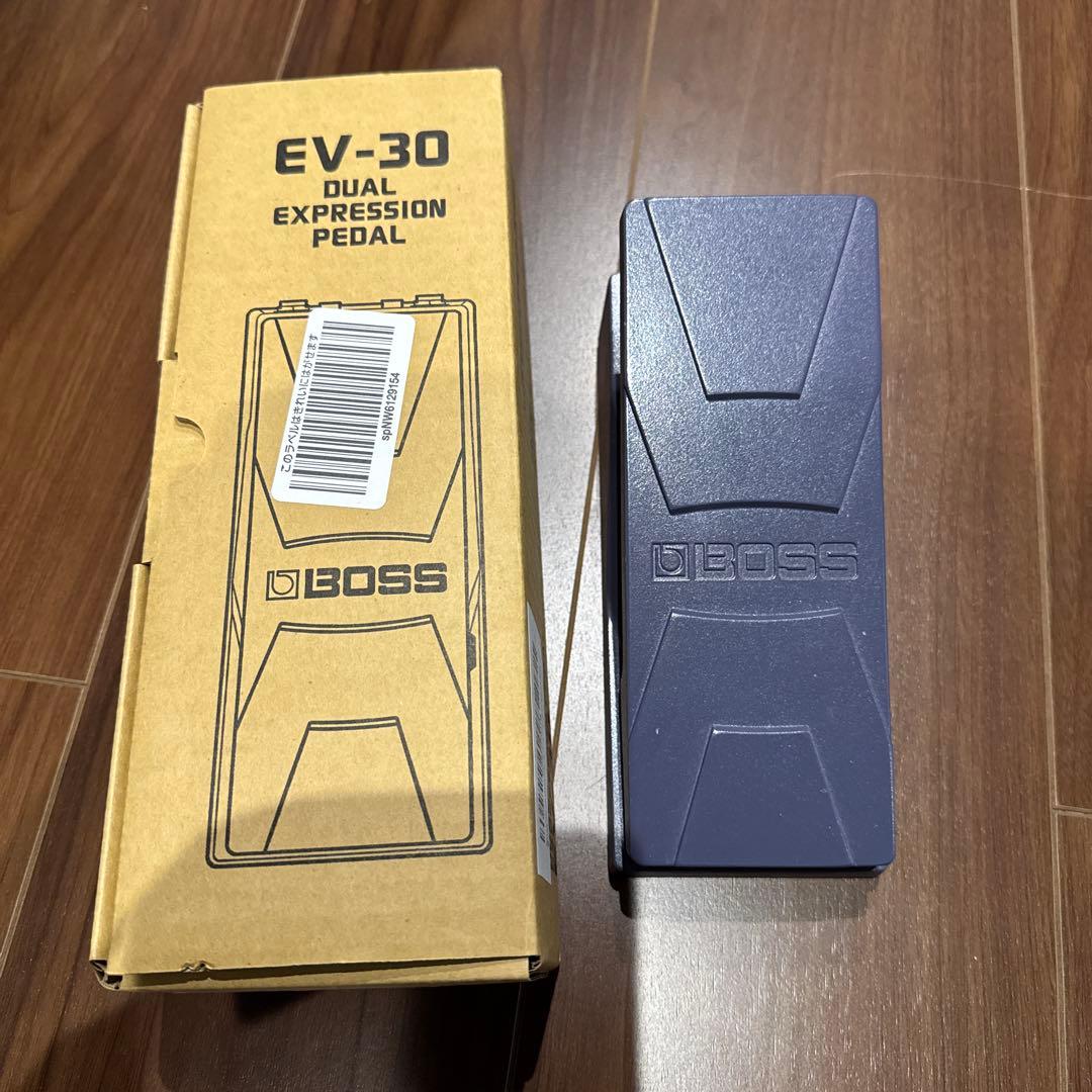 BOSS EV-30 デュアルエクスプレッションペダル 箱付
