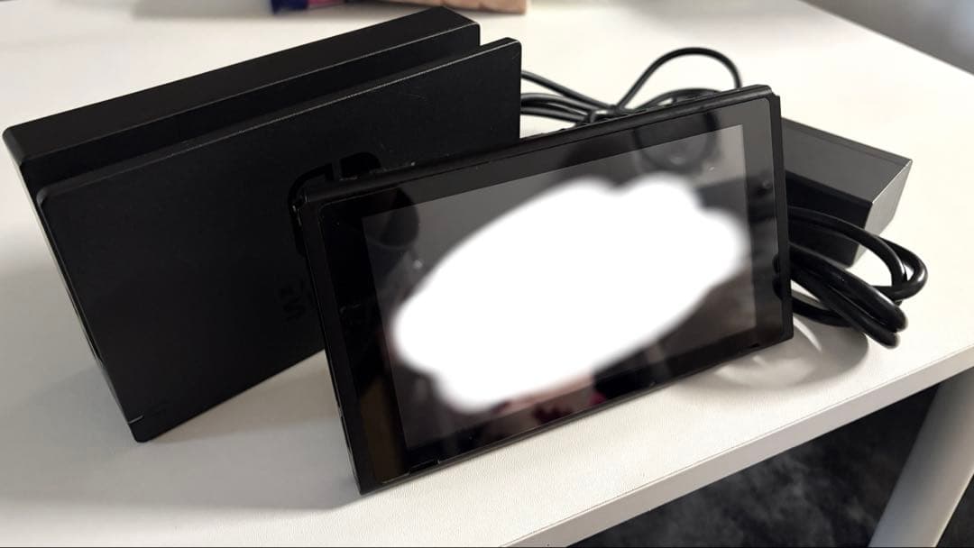 Nintendo Switch 本体 黒 ドック付き