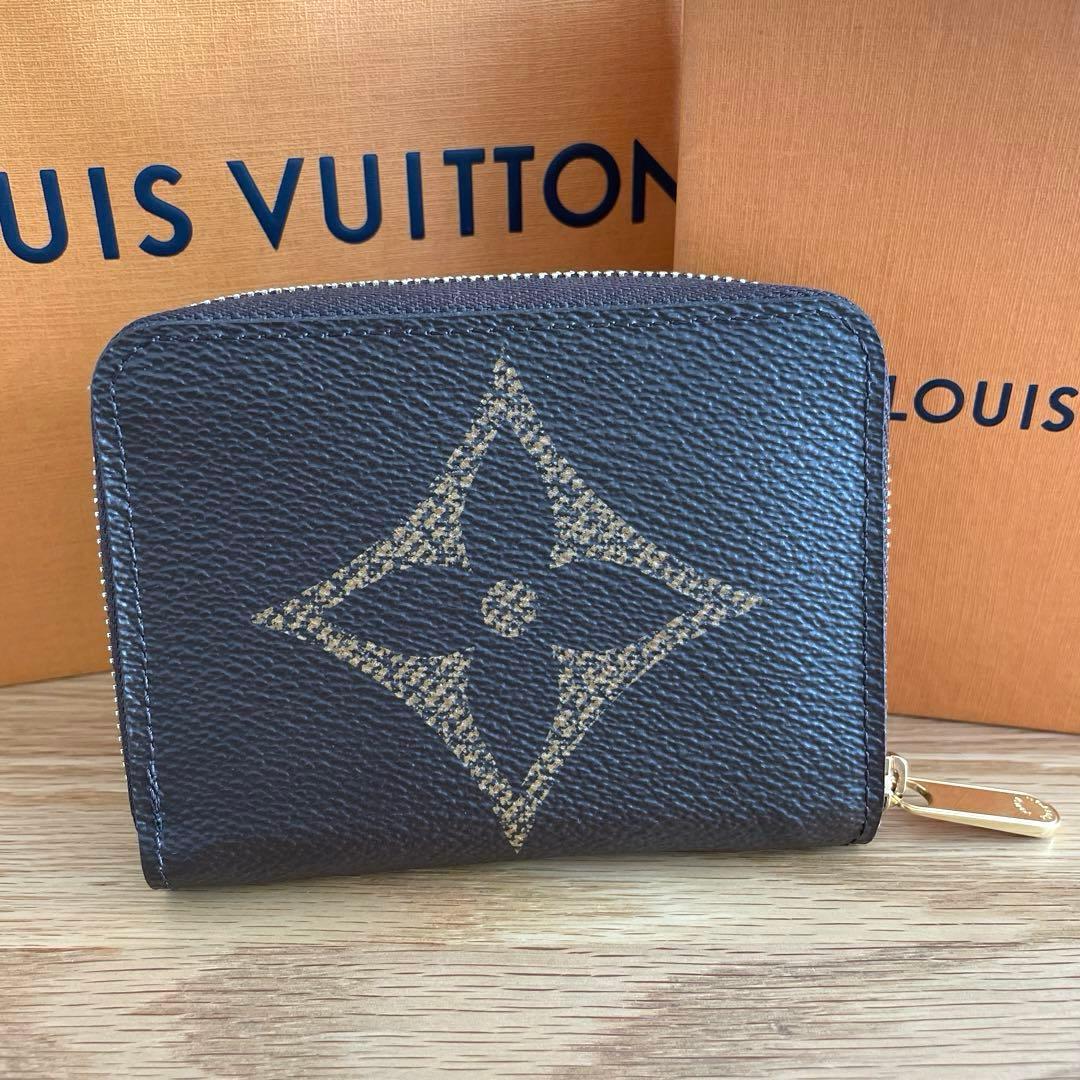 ルイヴィトン　ジッピー・パース モノグラムジャイアント