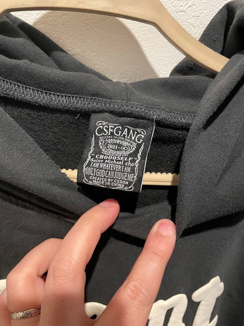 Saint M×××× and WindandSea ブラックパーカー