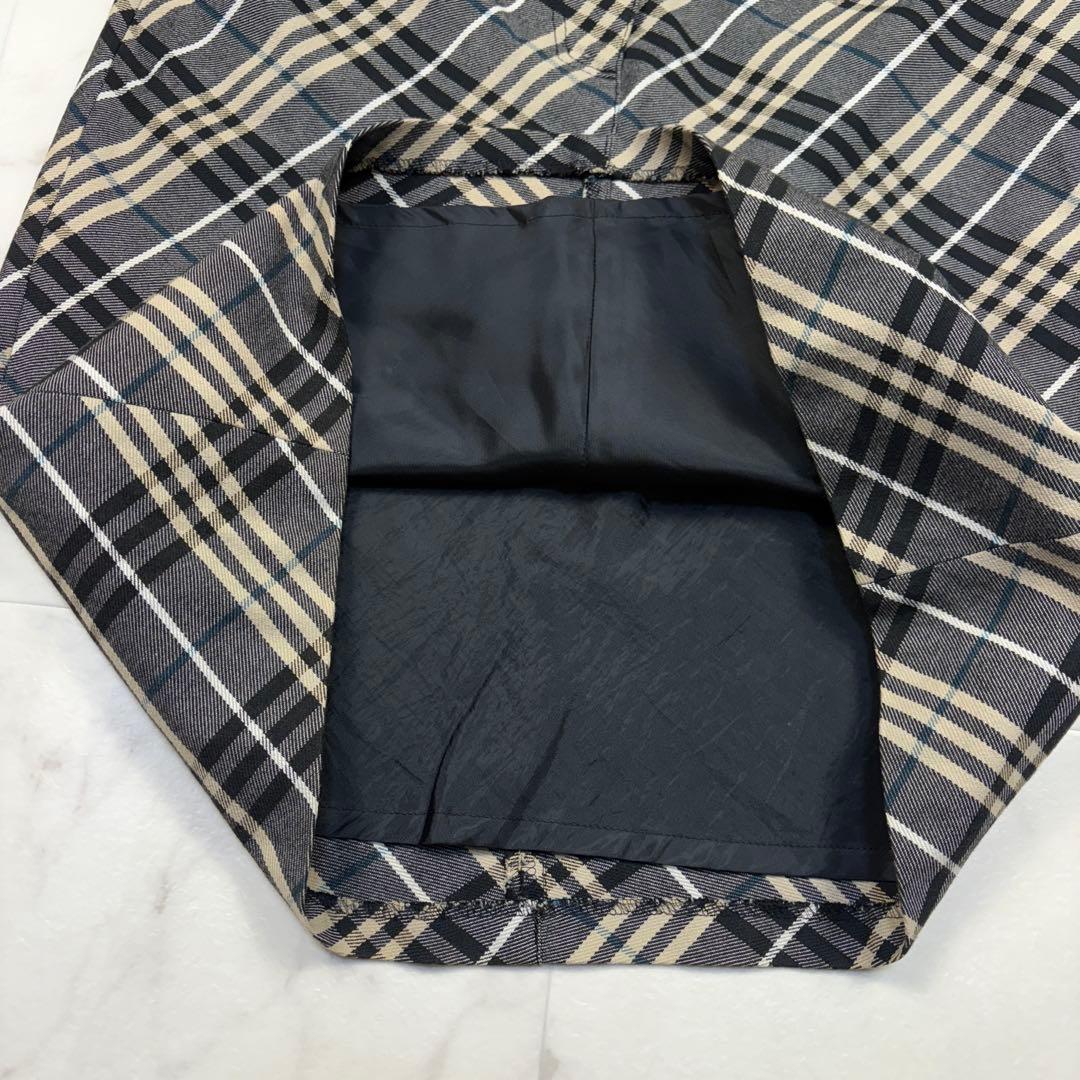 バーバリーブルーレーベル　ノバチェック　台形スカート　ベルト　38 ベージュ