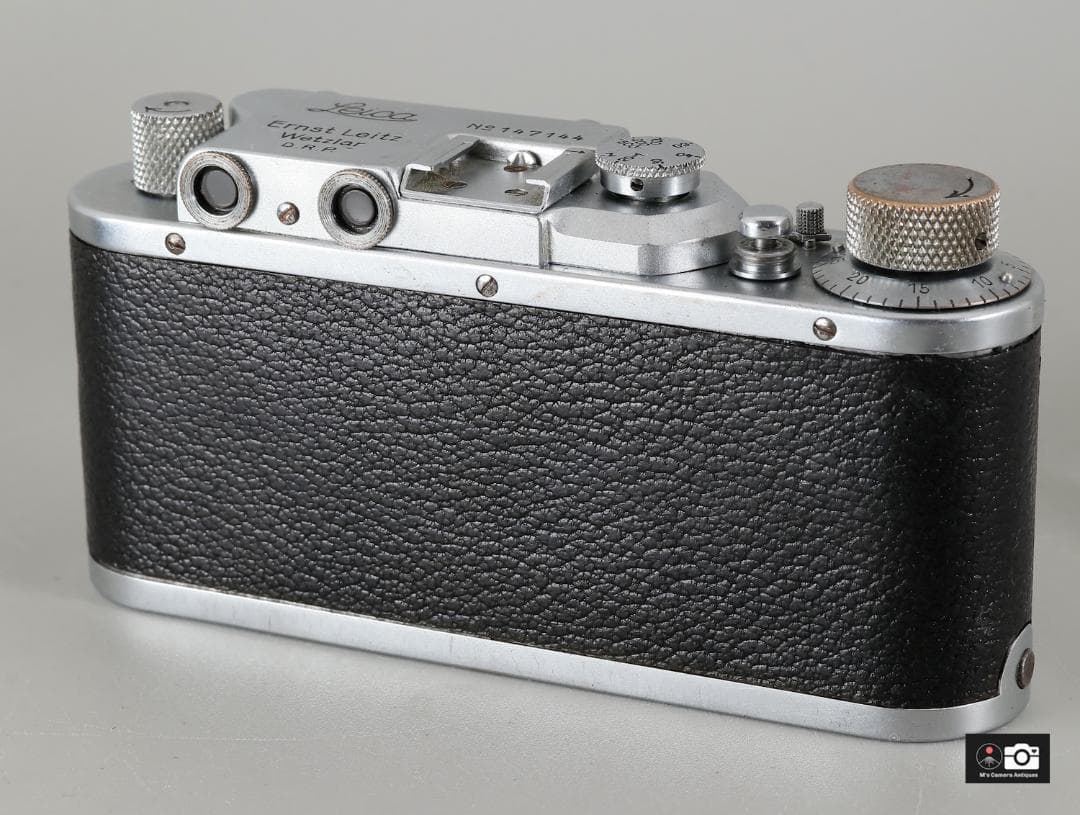 Leica II,DII クローム レンジファインダーカメラ 1934年14万台