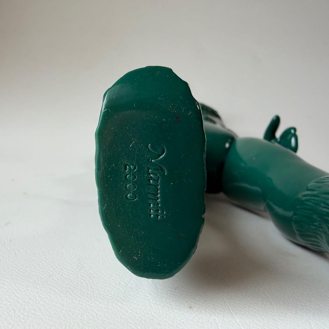 マーミット　ケムール人　未塗装　緑　ソフビ　フィギュア