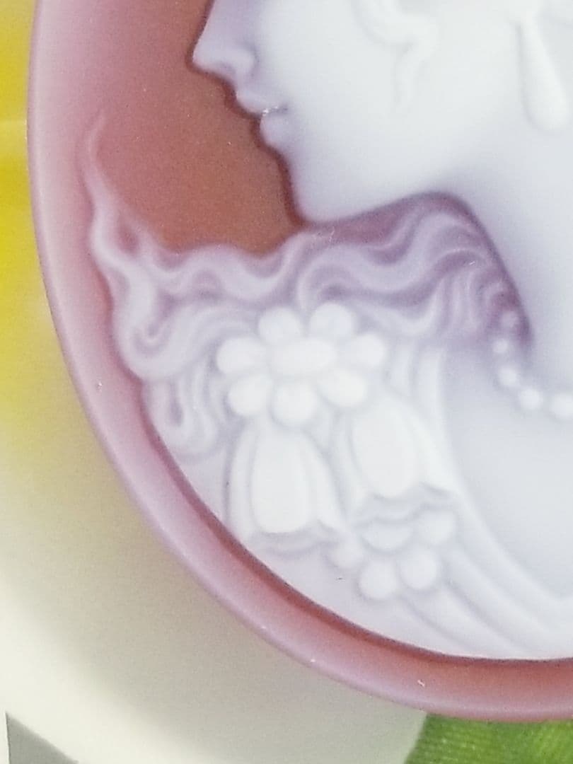 葵月　KM-125 【ハンズ・ペーター・ミュラー】作　赤瑪瑙カメオルース