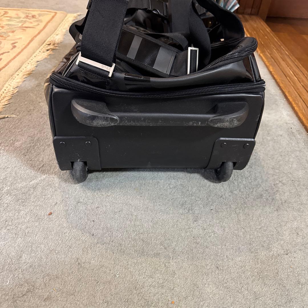 希少品　BREE ブリ― キャリーバック ショルダーバッグ 黒 中古　状態良品